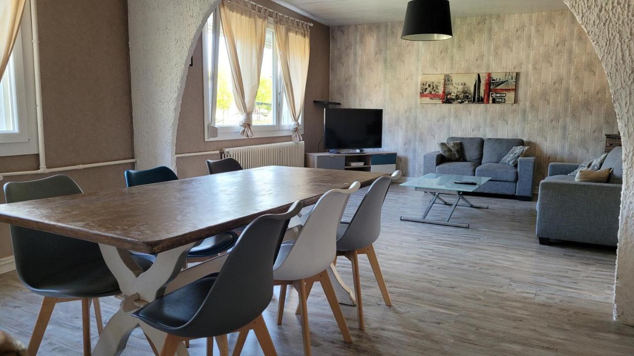 Maison Familiale A Haybes Exterior photo